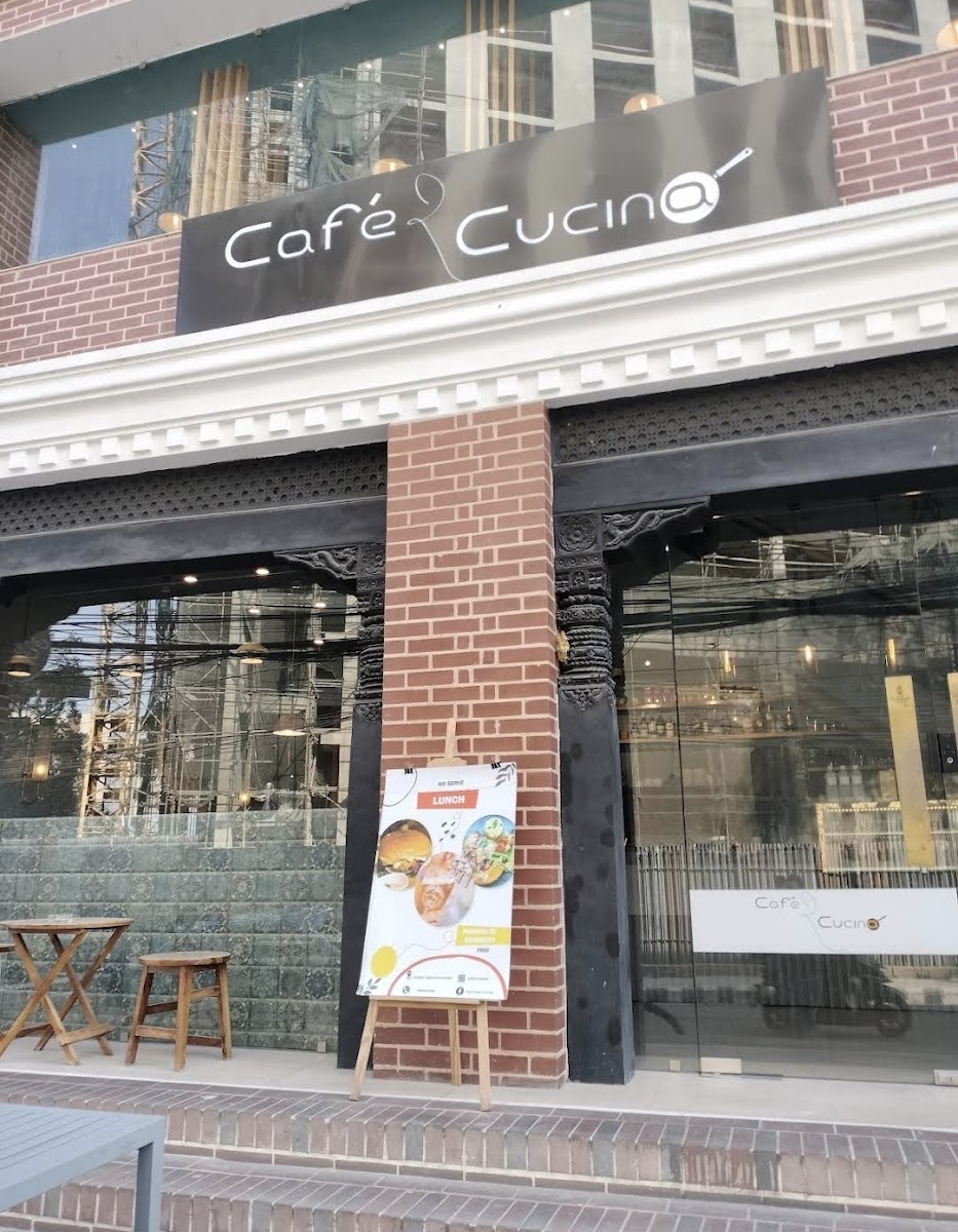 Cafe & Cucina